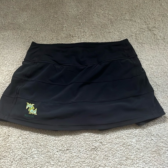 Lululemon William and Mary skirt - Picture 1 of 4